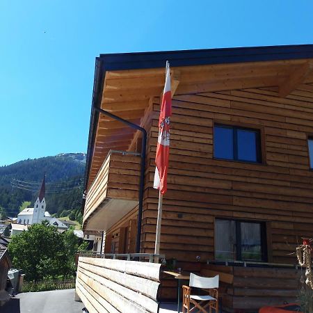サンクト・アントン・アム・アールベルクHaus Riefli- Moniqueアパートメント エクステリア 写真